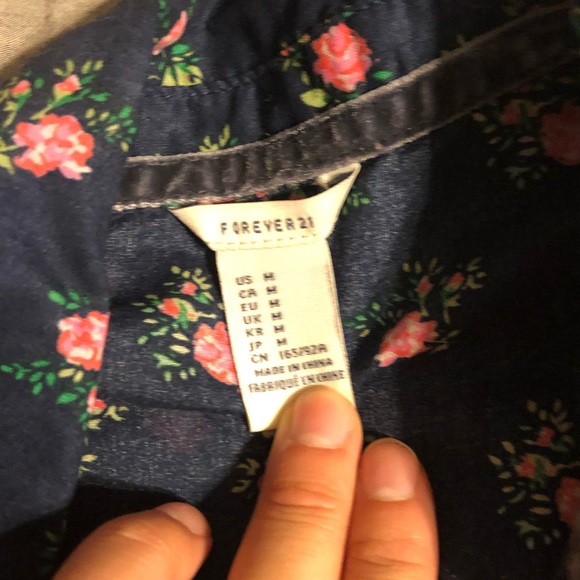 Forever 21 button down - Picture 3 of 3